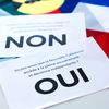 Un bulletin de vote lors du deuxième référendum sur l'indépendance de la Nouvelle-Calédonie, le 4 octobre 2020. (DELPHINE MAYEUR / HANS LUCAS / AFP)