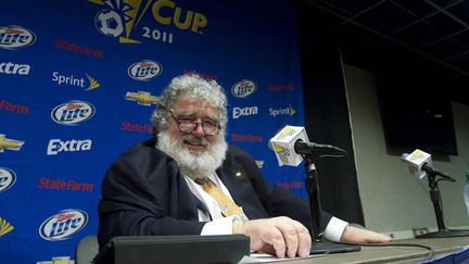 Chuck Blazer lors d'une conférence de presse, le 25 juin 2011 à Pasadena, en Californie (Etats-Unis). (ETZEL ESPINOSA / MEXSPORT / AFP)