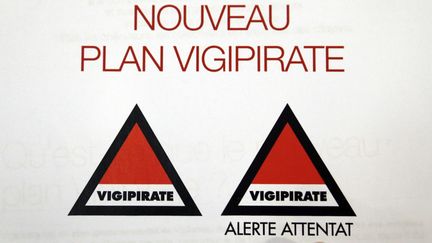 La nouvelle formule du dispositif Vigipirate pr&eacute;sent&eacute;e, le 13 f&eacute;vrier 2014, &agrave; Paris. (FRANCOIS GUILLOT / AFP)