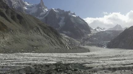 Glaciers des Alpes : la Mer de Glace s'amenuise à cause du réchauffement climatique