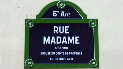  (La rue Madame à l’Odéon est située près du jardin du Luxembourg © Julien Vivet / fotolia)