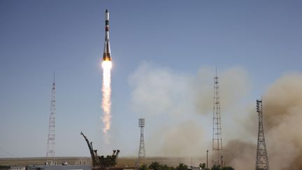 Le vaisseau Progress lors de son d&eacute;collage, le 3 juillet, de la base de lancement de Ba&iuml;konour (Kazakhstan). (REUTERS)