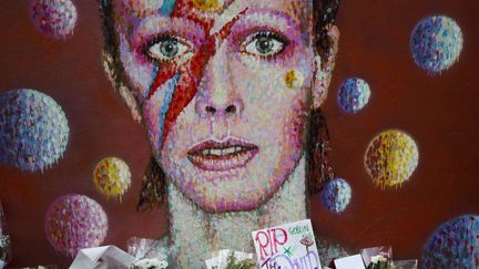 Le mur de Brixton en hommage à David Bowie, le 12 janvier 2016.
 (Matt Dunham/AP/SIPA)