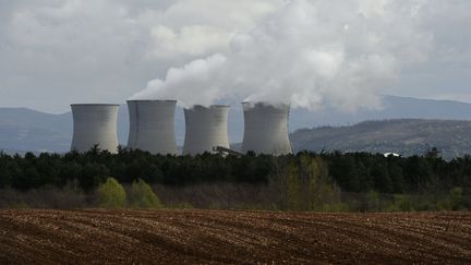 EPR de Flamanville : Areva et EDF rallongent leurs tests sur la cuve