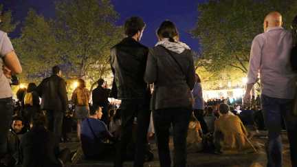 &nbsp; (Nuit debout à Paris © MaxPPP)