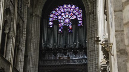 L'orgue de Notre-Dame de Paris au lendemain de l'incendie, le 16 avril 2019. (AMAURY BLIN / AFP)