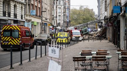 Deux immeubles se sont effondrés dans le centre-ville de Lille (Nord), le 12 novembre 2022.&nbsp; (SAMEER AL-DOUMY / AFP)