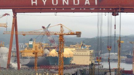 Chantiers navals Hyundaï à Ulsan en Corée du Sud. (KIM JAE-HWAN / AFP FILES / AFP)