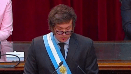 Argentine : Javier Milei maintient son discours de fermeté devant le Parlement (franceinfo)