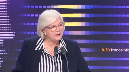 Catherine Vautrin, ministre du Travail, de la Santé et des Solidarités, le 28 mars 2024 sur franceinfo. (FRANCEINFO / RADIO FRANCE)