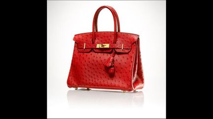 Sac &quot;Birkin&quot; en cuir d&#039;autruche rouge.  2008.
 (Hermès)