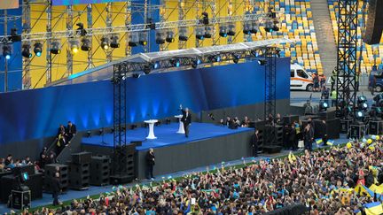 Le président Petro Porochenko lors du débat d'entre-deux tours à la présidentielle ukrainienne, à Kiev le 19 avril 2019. (RADIO FRANCE / NATHANAËL CHARBONNIER)