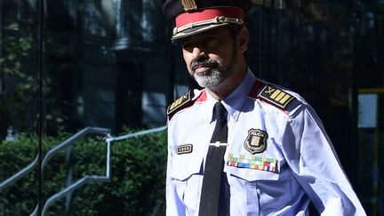 Le chef de la police catalane, Josep Lluis Trapero, lors de sa sortie du tribunal de Madrid, vendredi 6 octobre. (JAVIER SORIANO / AFP)