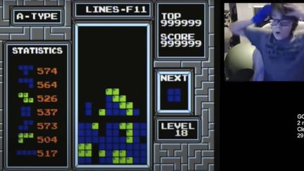 Une capture d'écran d'une vidéo YouTube de Willis Gibson, qui est venu à bout du jeu vidéo "Tetris". (AP / SIPA)