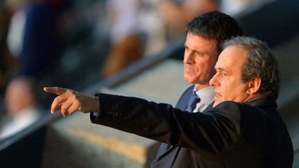 &nbsp; (Manuel Valls et Michel Platini dans les tribunes du stade olympique de Berlin le 6 juin dernier © MaxPPP)