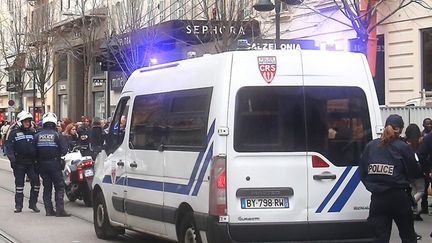 &nbsp; (L'homme avait blessé mardi à l'arme blanche deux militaires en faction devant un centre communautaire de Nice © Maxppp)