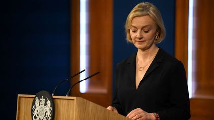 La Première ministre britannique, Liz Truss lors d'une conférence de presse à Londres, le 14 octobre 2022. Photo d'illustration. (DANIEL LEAL / POOL / AFP)