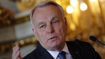 Le ministre des Affaires étrangères Jean-marc Ayrault donne une conférence de presse, le 29 mars 2017. (CHRISTOPHE ENA / AFP)