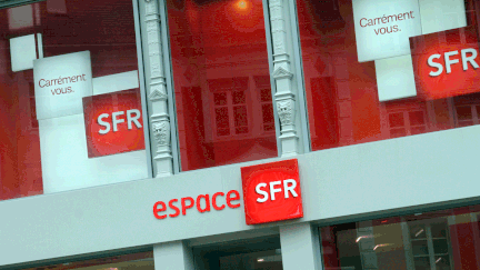 &nbsp; (La direction souhaite se séparer d'un millier de salariés des boutiques SFR © MaxPPP)