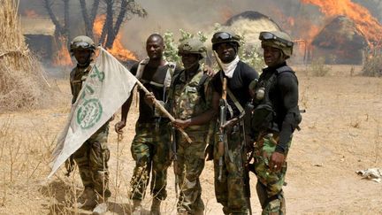 A Borno, au Nigeria, l'armée mène une opération contre Boko Haram, le 29 mars 2016. (STRINGER / ANADOLU AGENCY)