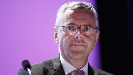 Michel Combes &agrave; l'Assembl&eacute;e g&eacute;n&eacute;rale d'Alcatel-Lucent, le 26 mai 2015, &agrave; Paris. (THOMAS SAMSON / AFP)