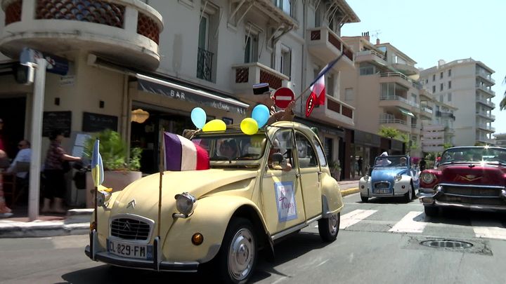 La 2CV des "Gendarme à Saint-Tropez" réalisé par Jean Girault (France 3 PACA)