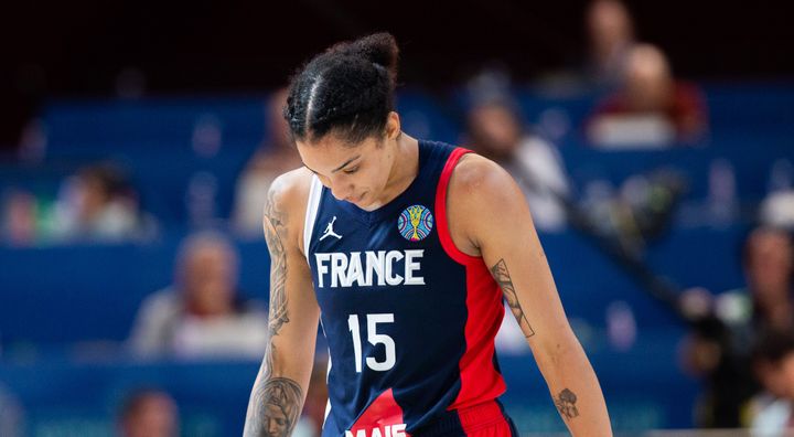 La Française Gabby Williams après l'éliminations des Bleues en quarts de finale de la Coupe du monde, à Sydney (Australie), le 29 septembre 2022. (MAXPPP)