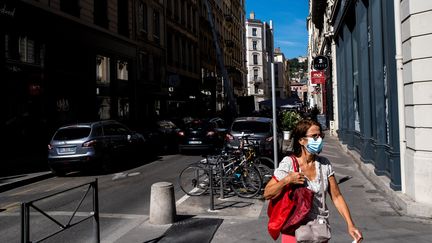 Port du masque obligatoire : le Conseil d'Etat donne raison aux préfets, sous conditions