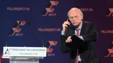 Patrick Stefanini, directeur de campagne de François Fillon, lors d'un meeting le 25 novembre 2016 à Paris. (WITT/SIPA)