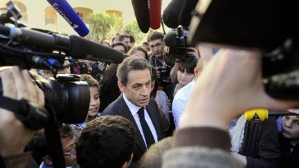 Nicolas Sarkozy répond aux questions des journalistes, le 28 février 2012. (AFP - Eric Feferberg)