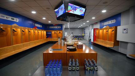 Vestiaire du Stade de France à Saint-Denis (Seine-Saint-Denis). Photo d'illustration. (FRANCK FIFE / AFP)