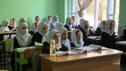 Dans l'école de filles Zarghona, en Afghanistan, en septembre 2021. (JEREMY TUIL / RADIO FRANCE)