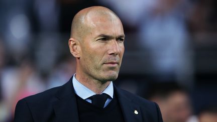 Zinédine Zidane assiste à la finale&nbsp;de Ligue des champions, à Kiev (Ukraine), le 26 mai 2018. (DENIS TYRIN / SPUTNIK / AFP)