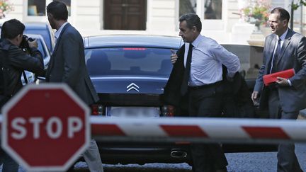 &nbsp; (Nicolas Sarkozy arrivant à l'Assemblée nationale fin juin © Reuters-Gonzalo Fuentes)