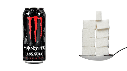 Une canette de 50 cl de Monster Assault contient 42 g de sucre, soit 8,4 morceaux. ( DR )