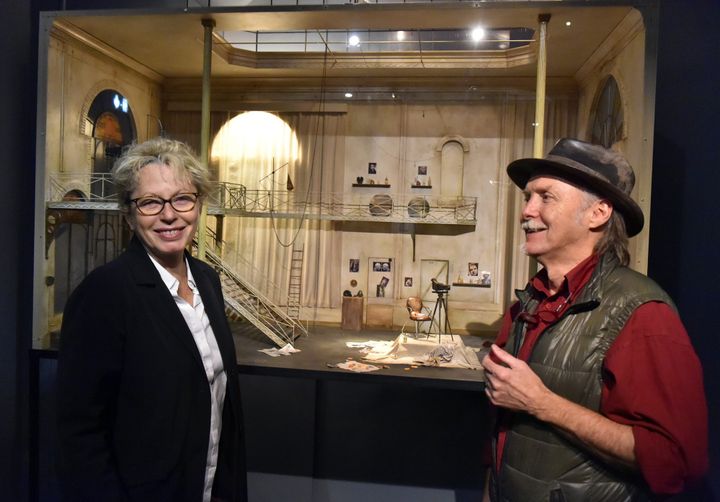 Sylvie Matton et Dan Ohlmann au musée de la miniature et du cinéma. 
 (PHILIPPE JUSTE / PHOTOPQR/LE PROGRES/MAXPPP)