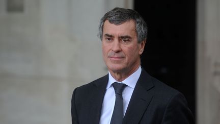 J&eacute;r&ocirc;me Cahuzac, le 3 juin 2013, lors des fun&eacute;railles du constitutionnaliste Guy&nbsp;Carcassonne, &agrave; Paris.&nbsp; (ANTONIOL ANTOINE/SIPA)