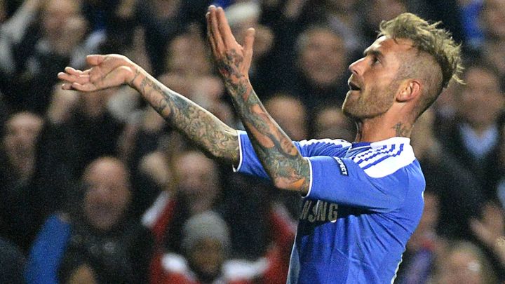 Raul Meireles, le milieu de terrain de Chelsea, le 4 avril 2012. (CLH / REUTERS)