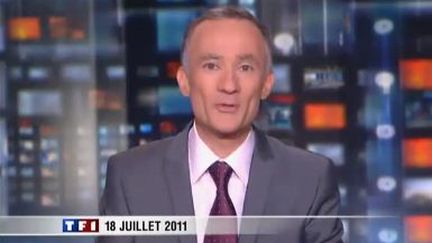 Capture d'&eacute;cran du JT de 20 heures de TF1, le 18 juillet 2011, pr&eacute;sent&eacute; par Gilles Bouleau.&nbsp; (TF1)