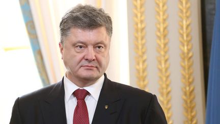 &nbsp; (Le président ukrainien Petro Porochenko (ci-contre en visite à l'Elysée - 2015) aurait créé une société offshore pour échapper au fisc, selon les révélations de l'enquête du Consortium international des journalistes d'investigation, Panama Papers © Maxppp)