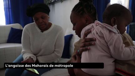 Les jours passent et l'angoisse monte dans la communauté mahoraise en métropole. Il est quasiment impossible pour eux de joindre les proches présents à Mayotte.