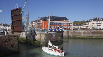 Le port de Dieppe (Seine-Maritime),&nbsp;dont la partie port de plaisance est labellis&eacute;e depuis 2010.&nbsp; (NICOLAS THIBAUT / PHOTONONSTOP / AFP)