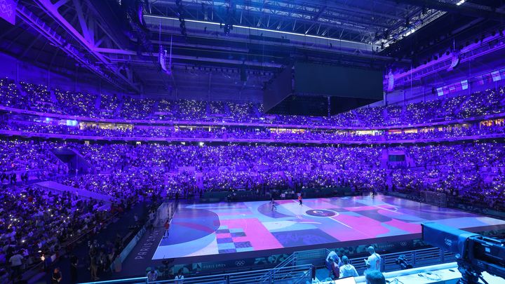 Le stade Pierre-Mauroy lors du quart de finale du tournoi olympique féminin entre la France et l'Allemagne, le 6 août 2024. (FRANCOIS LO PRESTI / AFP)