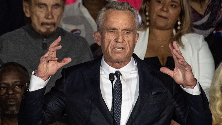 Robert Kennedy Jr, le 19 avril 2023 à Boston (Etats-Unis). (JOSEPH PREZIOSO / AFP)