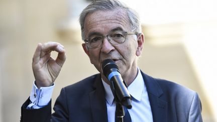 Le président PS de la région Centre-Val de Loire, François Bonneau, lors d'une conférence de presse à Matignon, le 30 juillet 2020, à Paris. (STEPHANE DE SAKUTIN / AFP)