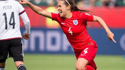 La joie de l'Anglaise Fara Williams  (GEOFF ROBINS / AFP)