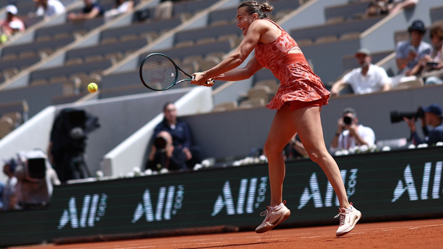 Sabalenka Dominates Navarro: Roland-Garros Round Of 16 Summary - Archysport