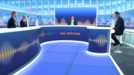 Les informés débattent de l'actualité autour de Lorrain Sénéchal et Raphaël Kahane. (FRANCEINFO / RADIOFRANCE)