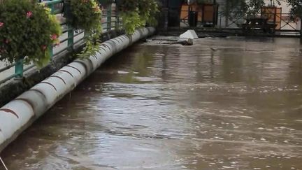 Intempéries : comment expliquer cet épisode de pluie exceptionnel ? (france 2)