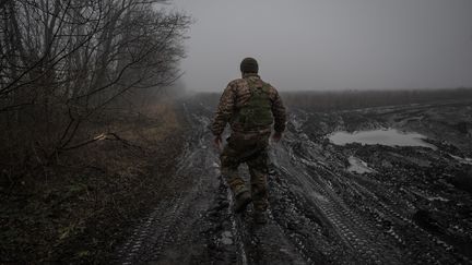 A Ukrainian army soldier on the front line in the Donetsk region of Ukraine, January 4, 2024. (OZGE ELIF KIZIL / ANADOLU / VIA AFP)